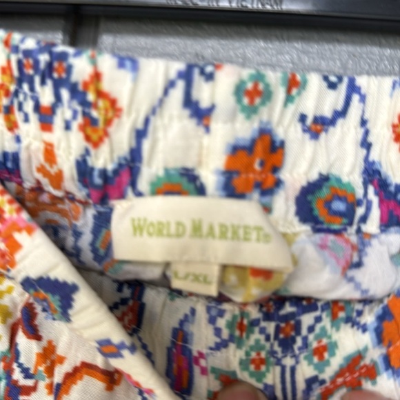World Market Floral Multicolor Pajama L-XL - Picture 3 of 6